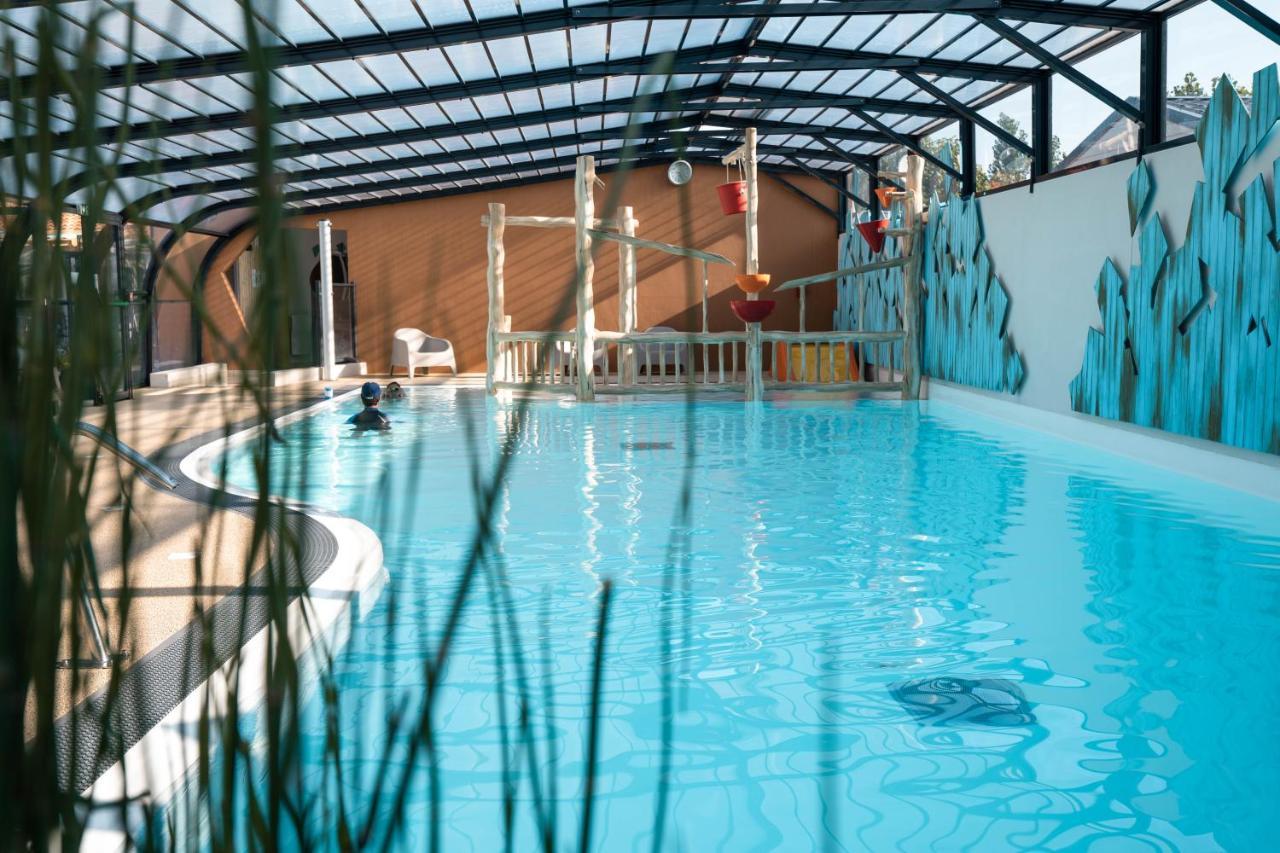 Отель Camping Les Alizes Сент-Илер-де-Рье Экстерьер фото